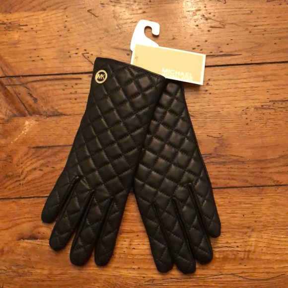 Michael Kors Accessories - Michael Kors Women’s Black Leather Gloves
